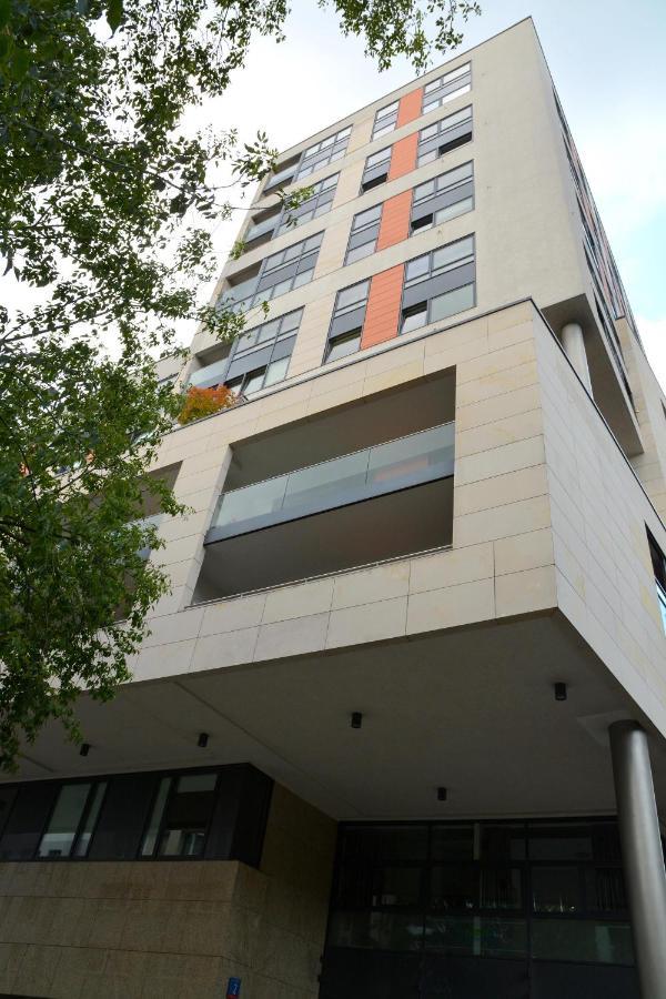 Azyl Apartments Varsavia Esterno foto